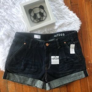 Gap 1969 cuffed darkwash denim jean shorts